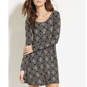 Forever 21 Medallion Print Trapeze Dress